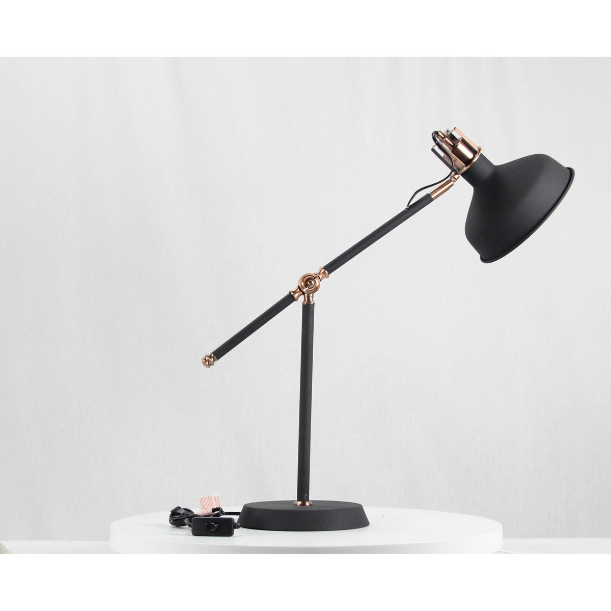 LAMP. MESA NEGRO 1L E27 60W