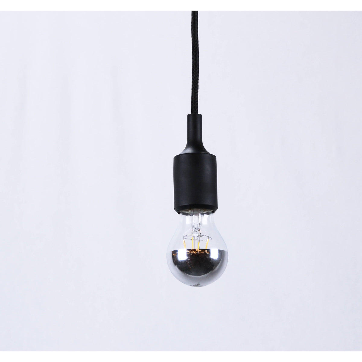 LAMP. COLGANTE NEGRO 1L E27 60W
