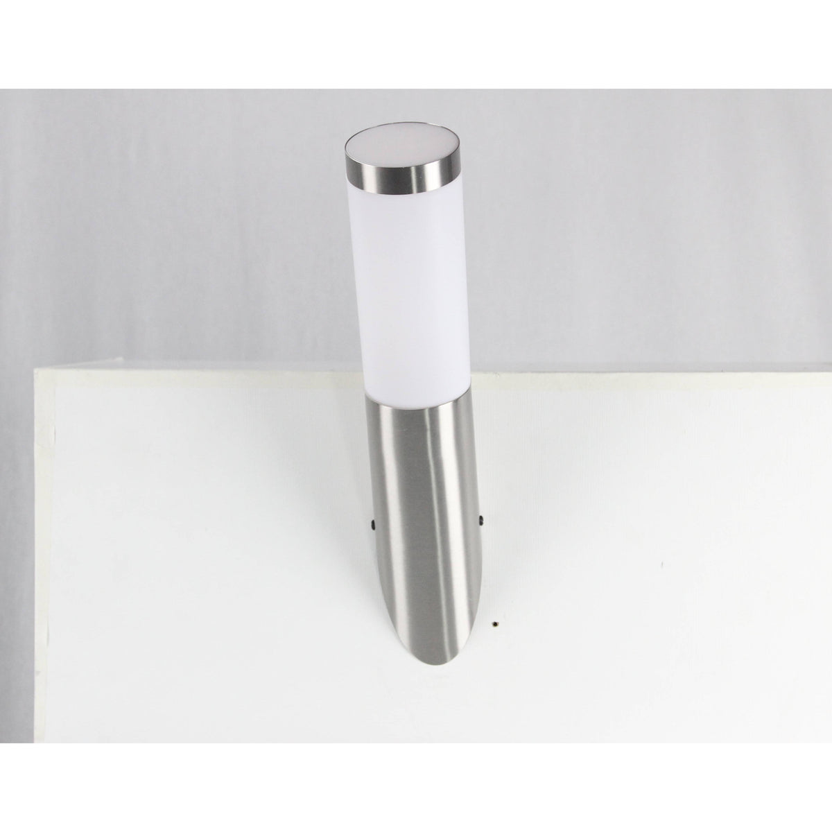 LAMP. EXT. PARED PLATEADO 1L E27 40W