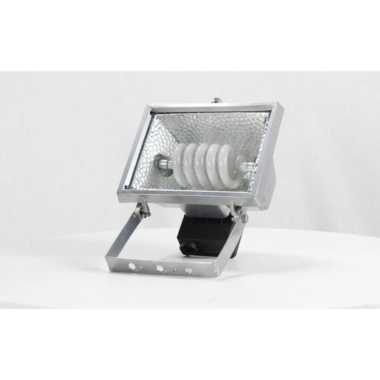 LAMP. EXT. PARED PLATEADO T4 R7S 28W 4100K
