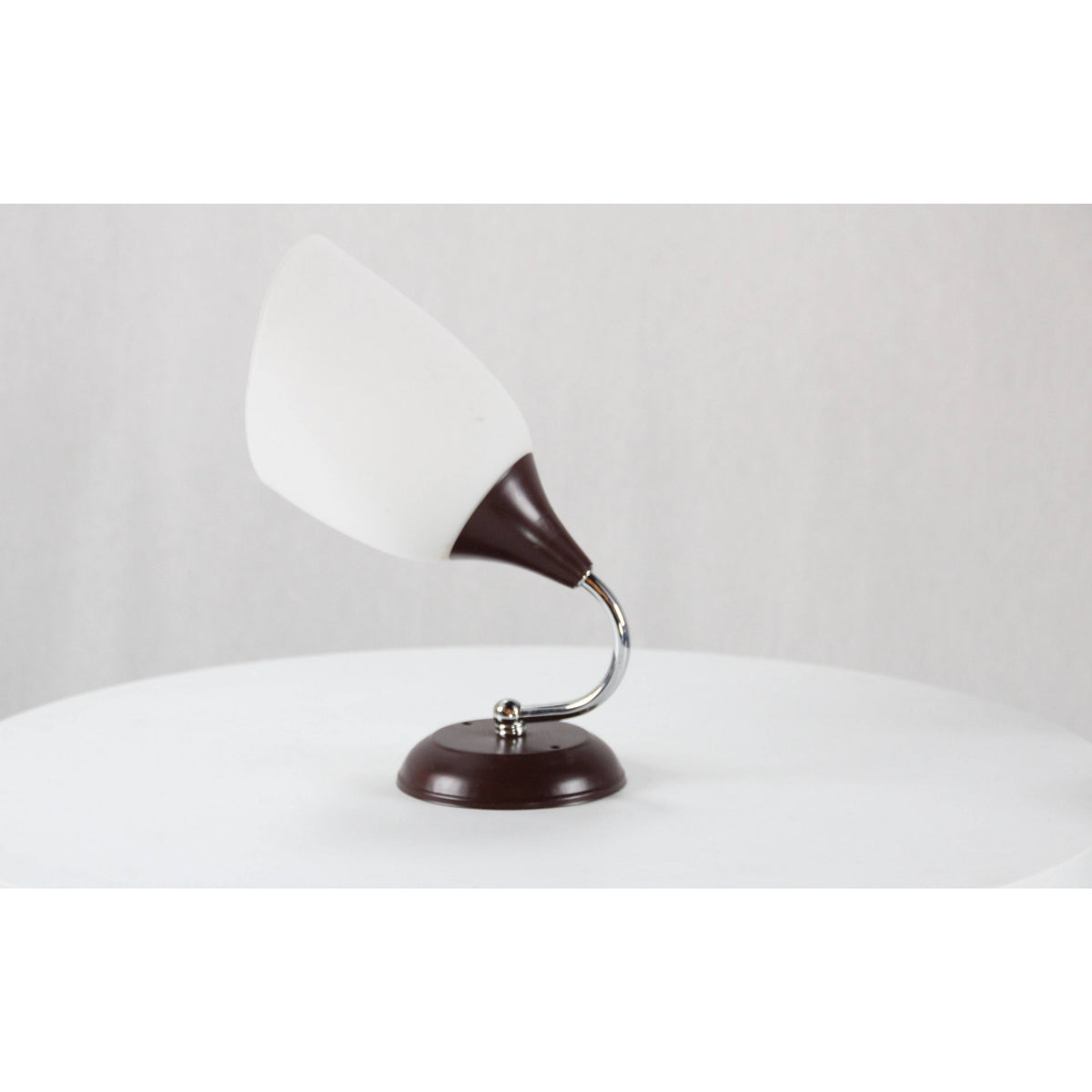 LAMP. PARED NEGRO 1L E27 5W I/B LED