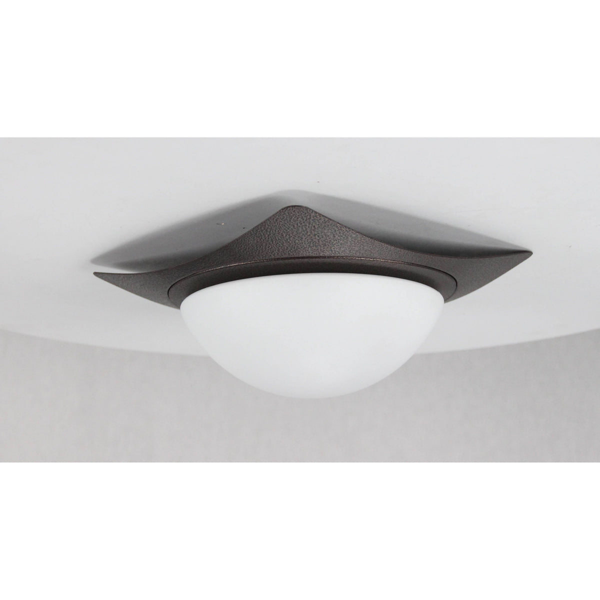 LAMP. TECHO BRONCE 1L E27 60W