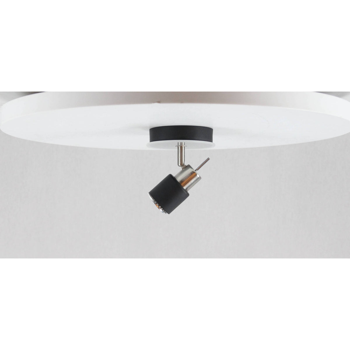 LAMP.TECHO NIQUEL SATINADO 1L GZ10 50W N/B