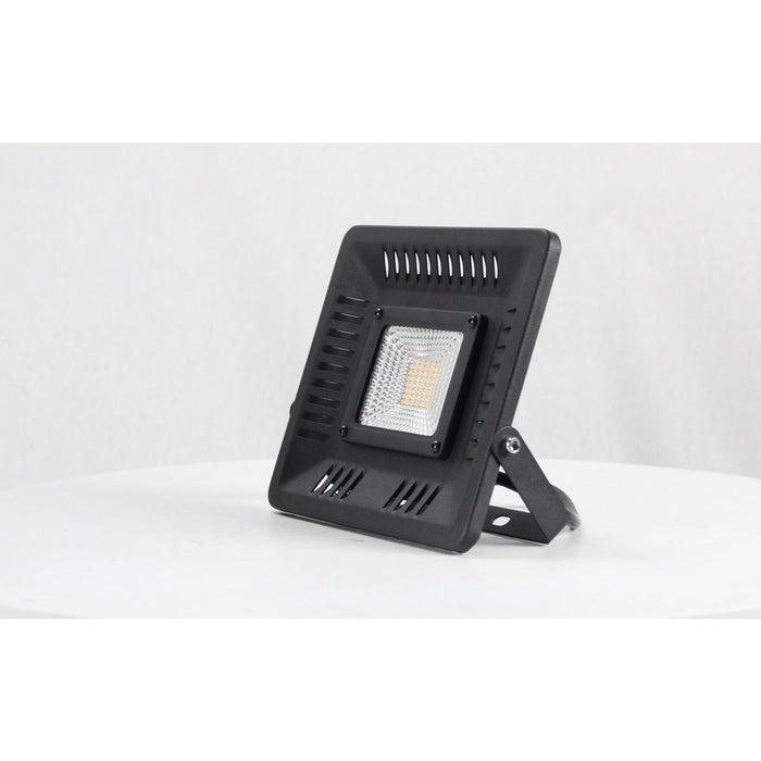LAMP. LED EXT. REFLECTORA NEGRO 1L 50W 120V 3000K
