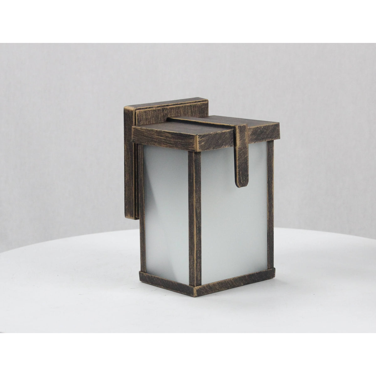 LAMP. EXT. PARED NEGRO 1L E27 60W