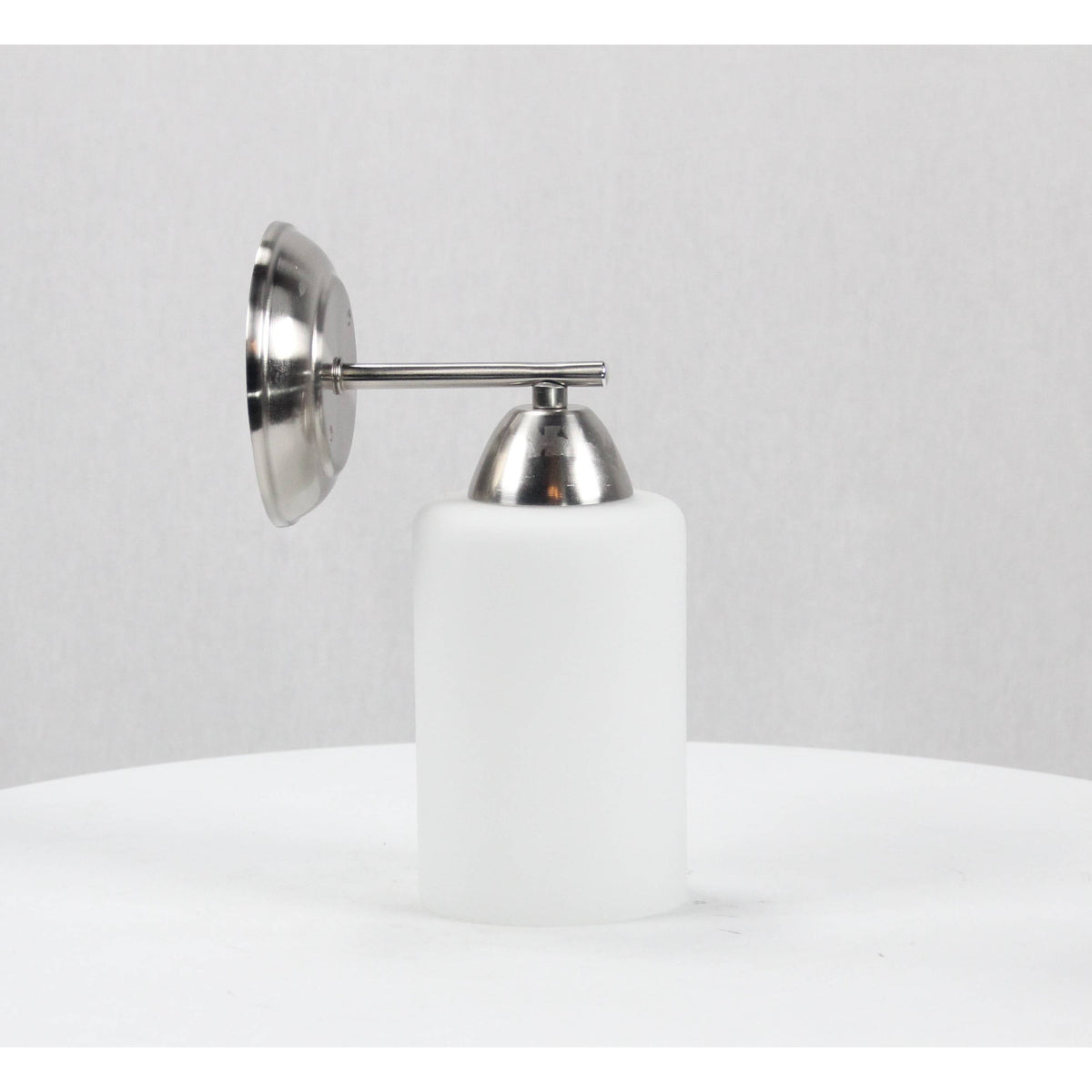 LAMP. PARED NÍQUEL SATINADO 1L E27 40W