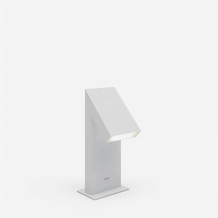 LAMP. EXT. LED PISO CHILONE 1L 8W 3000K