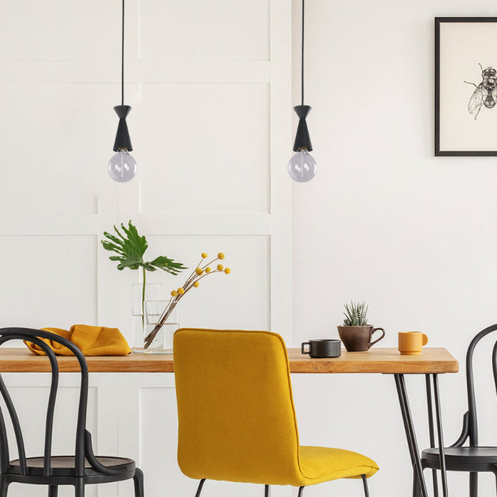 LAMP. COLGANTE NEGRO 1L E27 60W