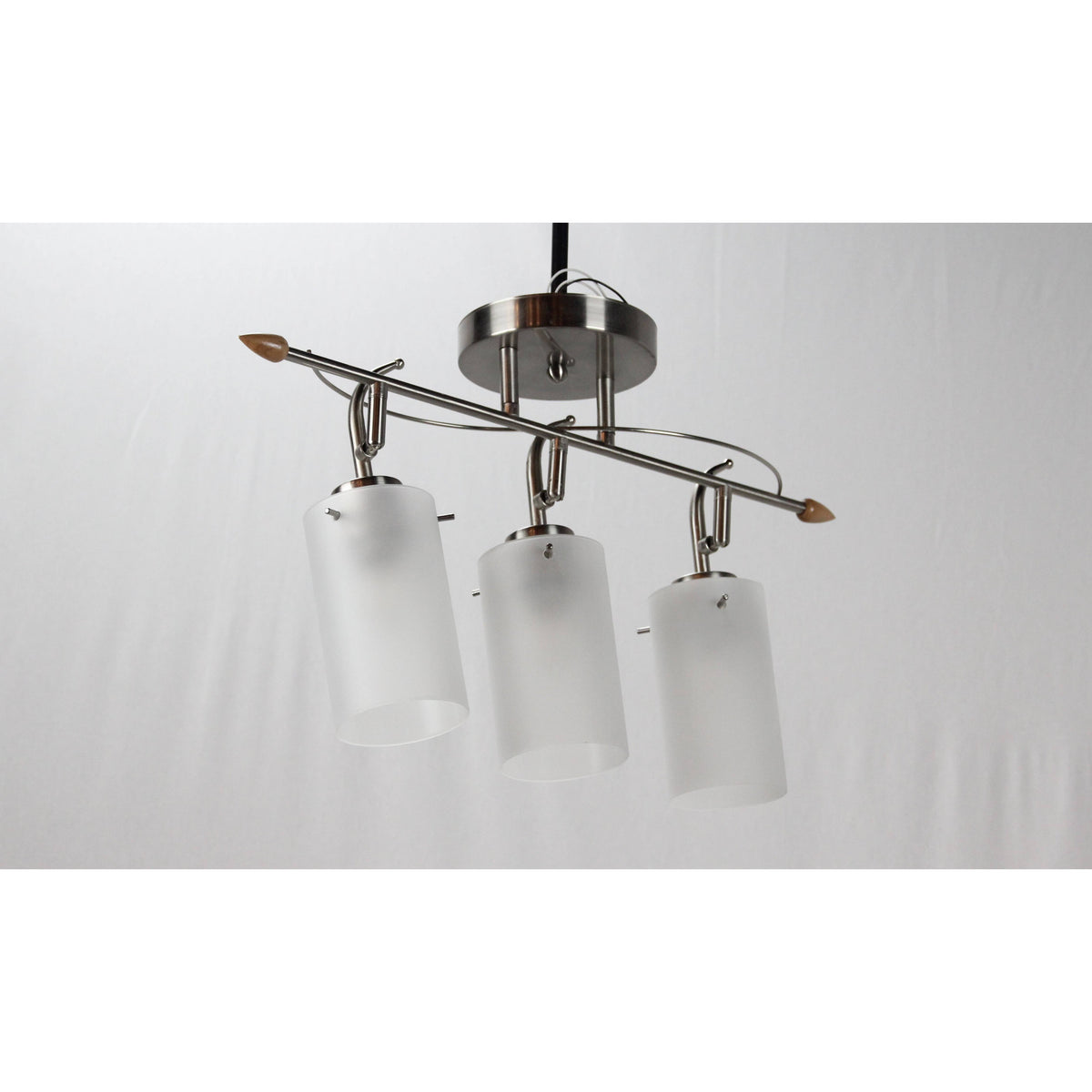 LAMP. SEMI COLGANTE NÍQUEL SATINADO 3L E27 60W