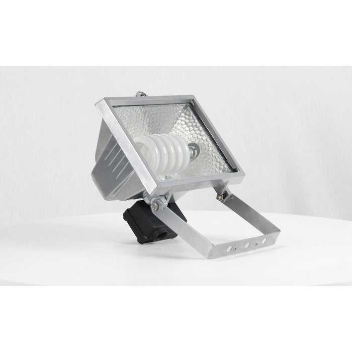 LAMP. EXT. PARED PLATEADO T4 R7S 28W 4100K