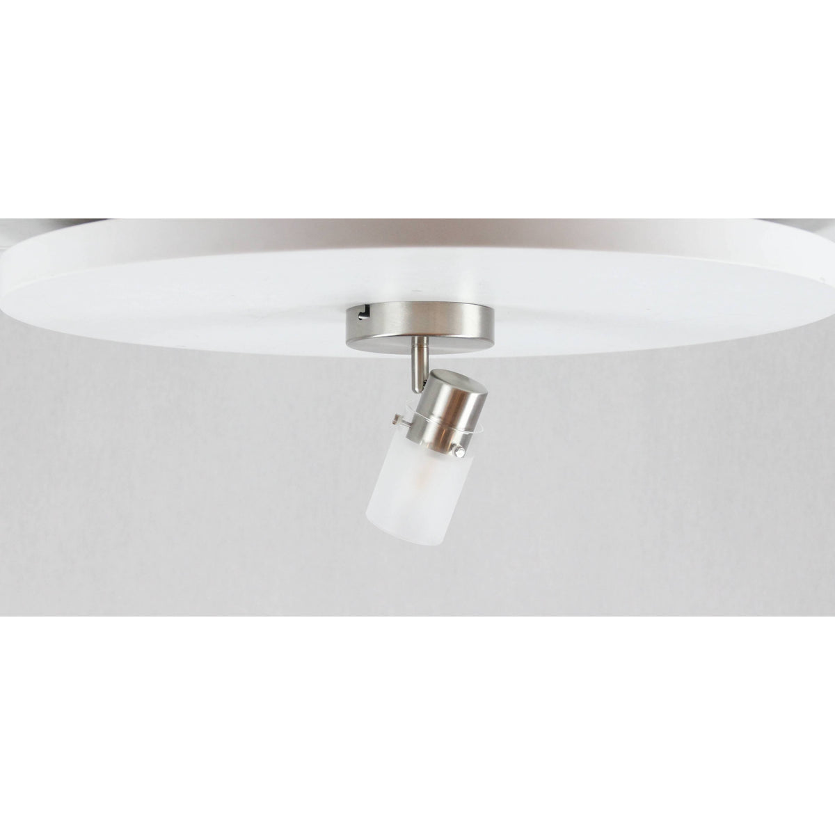 LAMP. TECHO NIQUEL SATINADO 1LUZ E27 60W N/B